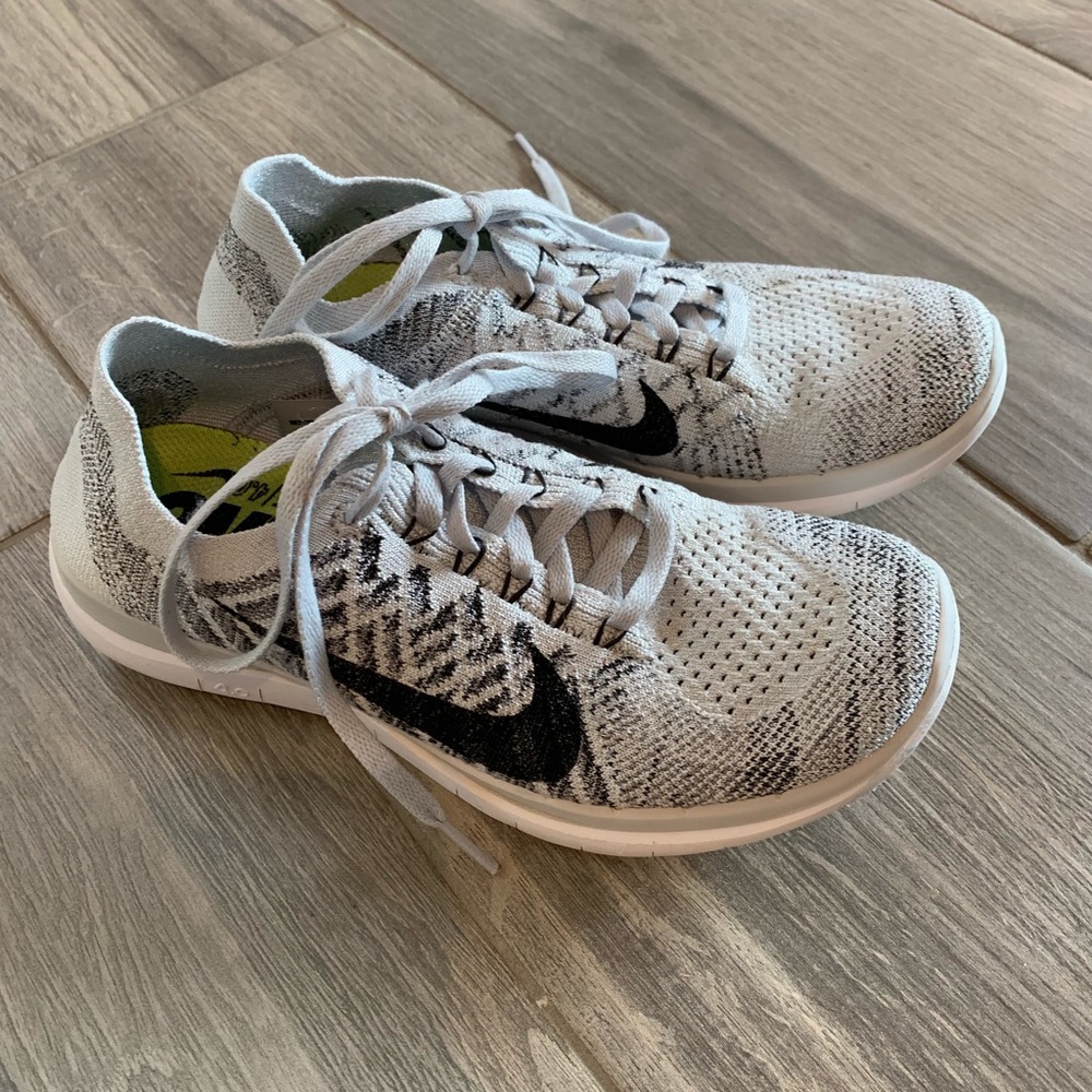 Nike free Flyknit women’s 7